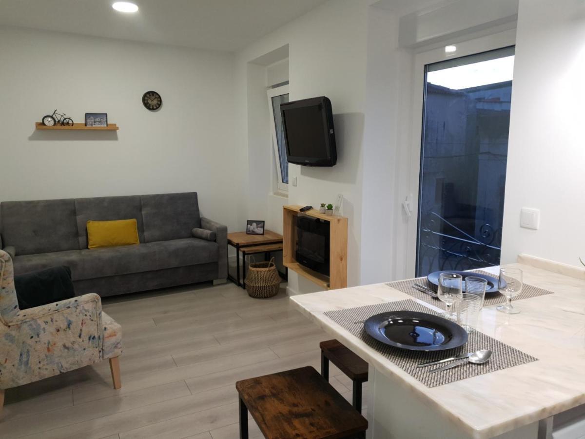 Henriqueta Maia Suits Ilhavo Exterior photo